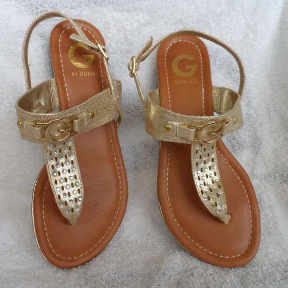 Ladies size 7M Gold T strap sandal by Guess - Picture 2 of 6
